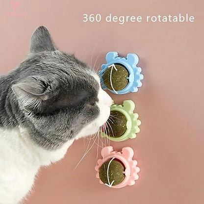 Petzlifeworld 1 Pcs Cat Nip Ball (Random Color) Edible Cat Licking Toy, Treats for Cat Teeth Cleaning Relieve Cat Anxiety (Crab Model)