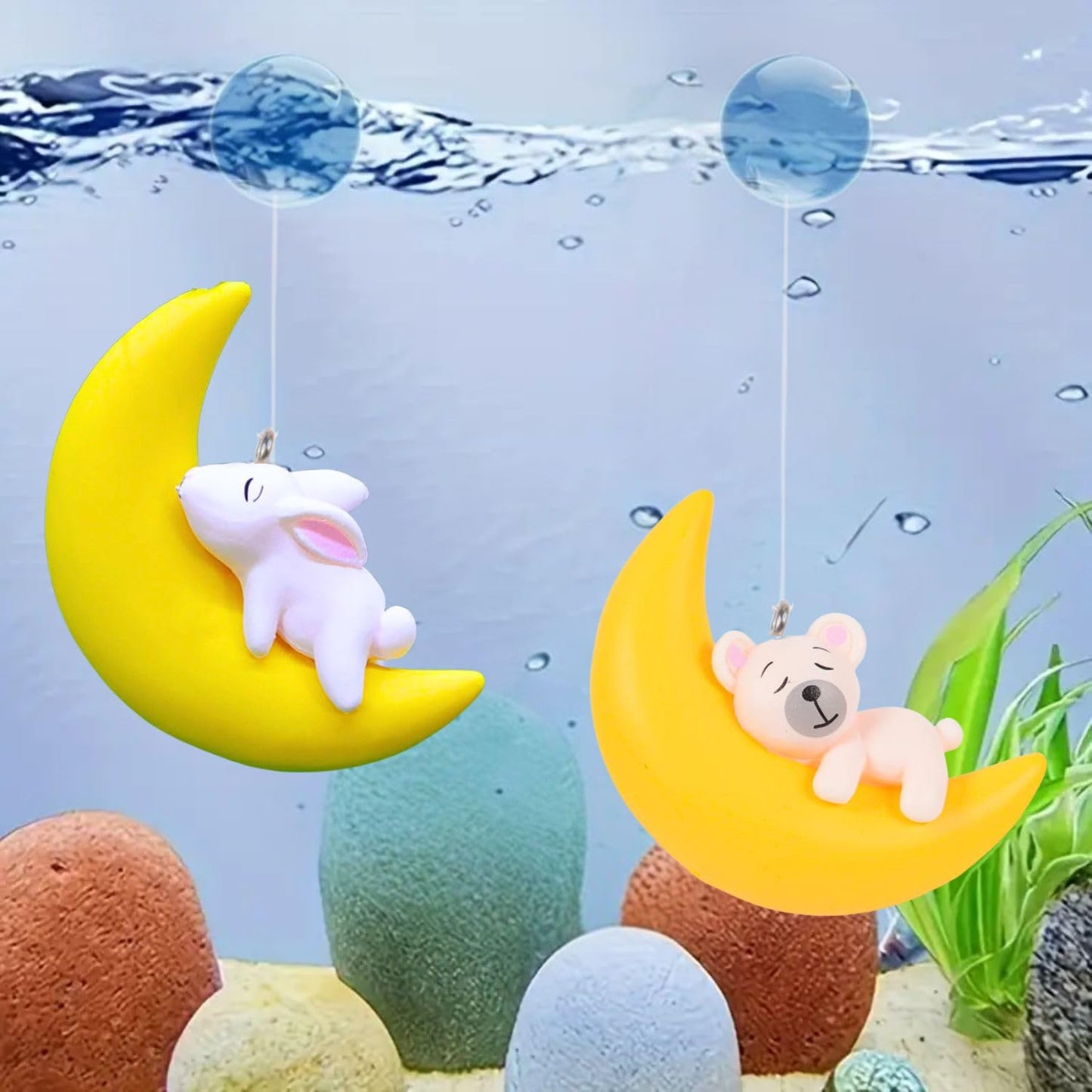 Petzlifeworld Floating Half Moon Sleeping Pet Aquarium Toys Mini Fish Tank Attractive Cute Decoration